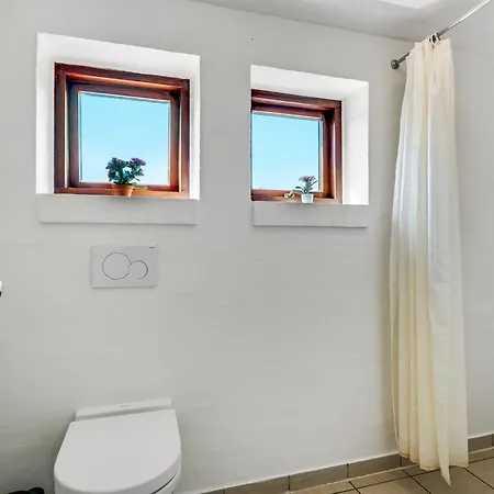 Sonsee - 300m To The Fjord By Interhome * Vinderup